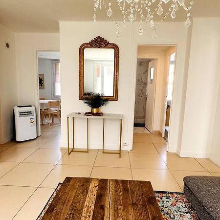 Appartement 3 Chambres + Parking A Lyon 7 Exterior foto